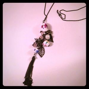 Ceramic details necklace